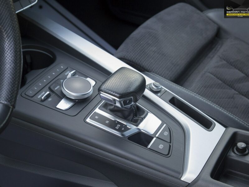 Audi A4 S-LINE / Matrixy / Quattro / Virtual / Masaże / Gwarancja / FV23% B9 (2015-)