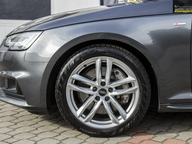 Audi A4 S-LINE / Matrixy / Quattro / Virtual / Masaże / Gwarancja / FV23% B9 (2015-)