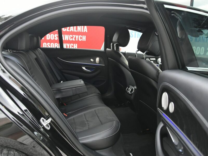Mercedes E 220 E 220d 4Matic 200KM 2022r. SALON pakiet AMG Burmester Fv23 Rezerwacja W213 (2016-)