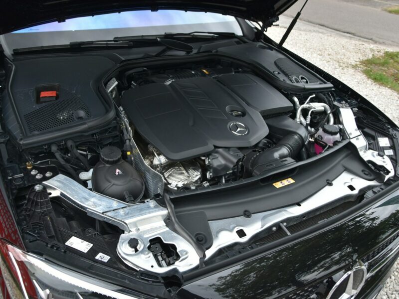 Mercedes E 220 E 220d 4Matic 200KM 2022r. SALON pakiet AMG Burmester Fv23 Rezerwacja W213 (2016-)