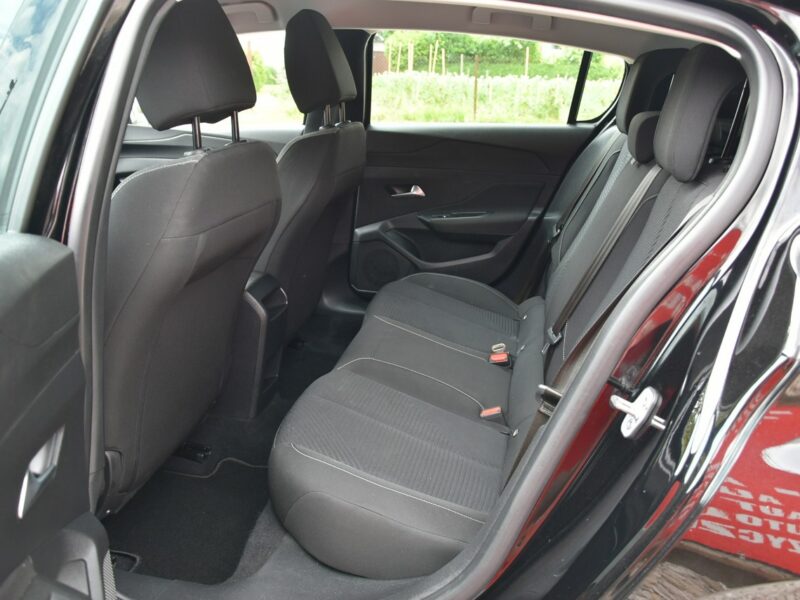 Peugeot 308 1.2PureTech 110KM MANUAL 2022r. Virtual fullLED NAVi 52tkm Rezerwacja P5 (2021-)