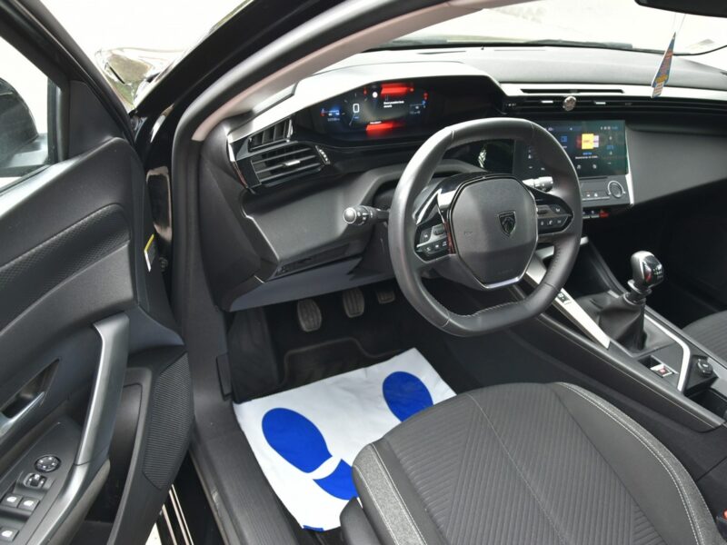 Peugeot 308 1.2PureTech 110KM MANUAL 2022r. Virtual fullLED NAVi 52tkm Rezerwacja P5 (2021-)