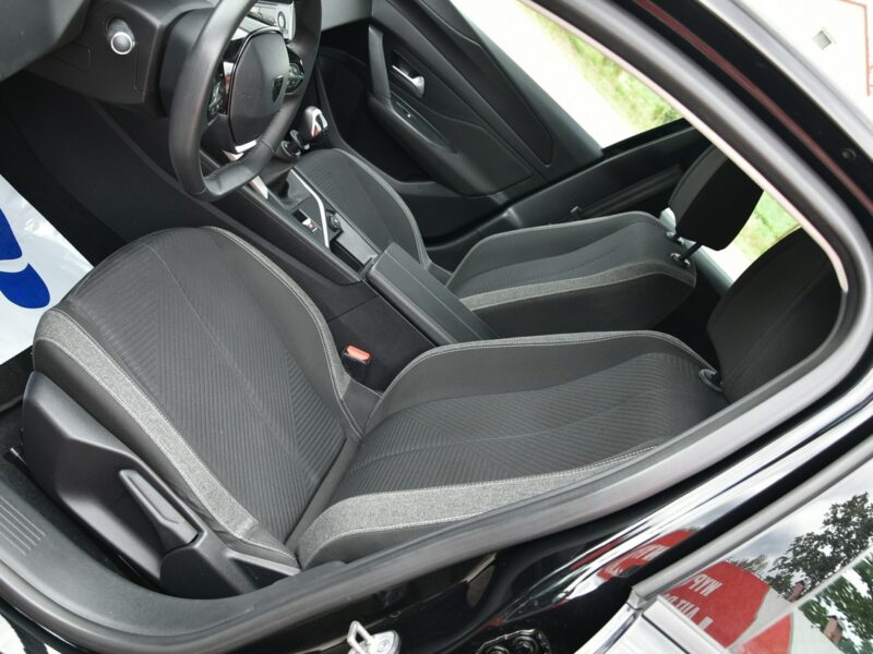 Peugeot 308 1.2PureTech 110KM MANUAL 2022r. Virtual fullLED NAVi 52tkm Rezerwacja P5 (2021-)