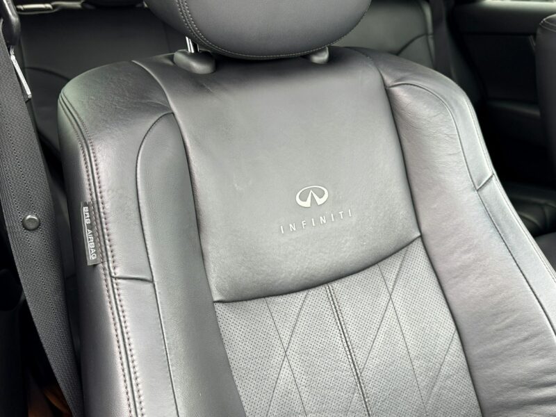 Infiniti FX30d *FILM*Model S*Bose*BLACK*Roczna Gwarancja Techniczna* II (2009-2013)