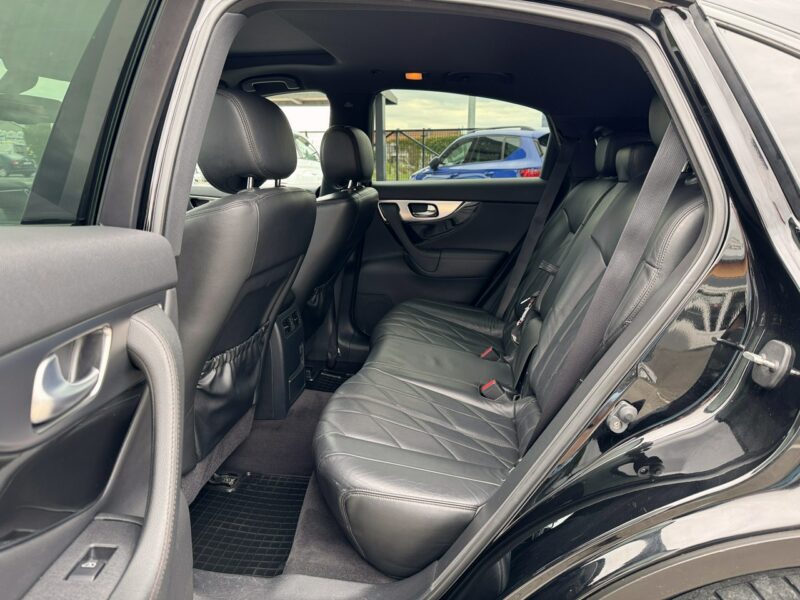 Infiniti FX30d *FILM*Model S*Bose*BLACK*Roczna Gwarancja Techniczna* II (2009-2013)