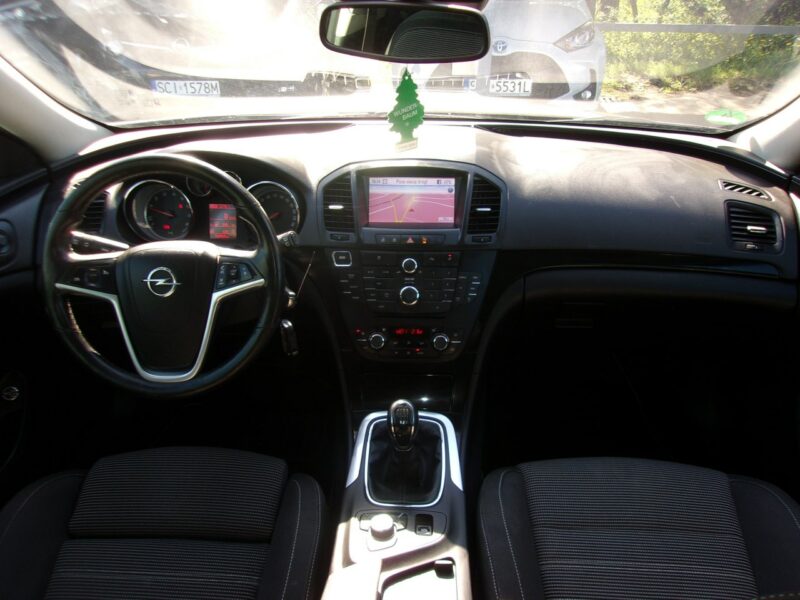 Opel Insignia Klimatronic 2-stref, Ele. bagażnik, Podgrz. fotele + kierownica, PDC A (2008-2017)