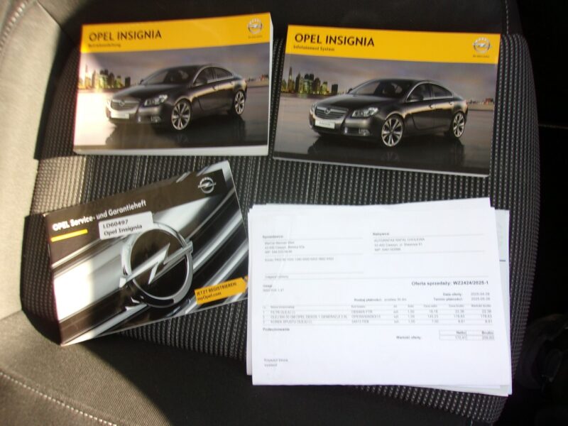 Opel Insignia Klimatronic 2-stref, Ele. bagażnik, Podgrz. fotele + kierownica, PDC A (2008-2017)