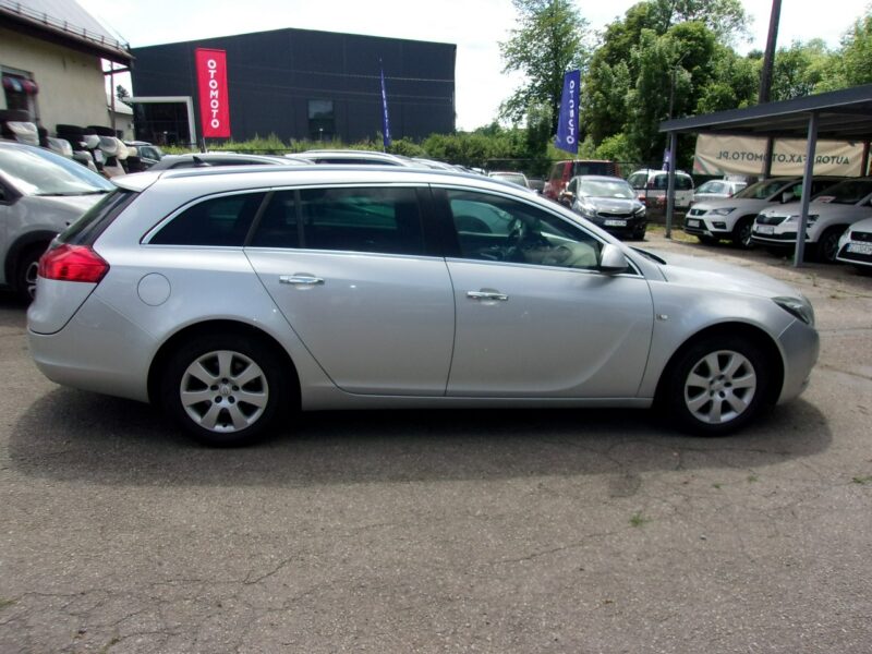 Opel Insignia Klimatronic 2-stref, Ele. bagażnik, Podgrz. fotele + kierownica, PDC A (2008-2017)