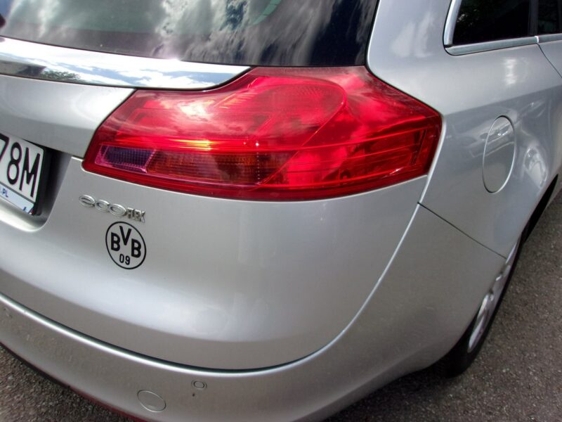 Opel Insignia Klimatronic 2-stref, Ele. bagażnik, Podgrz. fotele + kierownica, PDC A (2008-2017)
