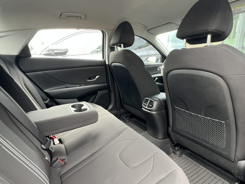 Hyundai Elantra 1.6MPI 123KM Smart + Tech Gwarancja 2027 FV23% VII (2021-)