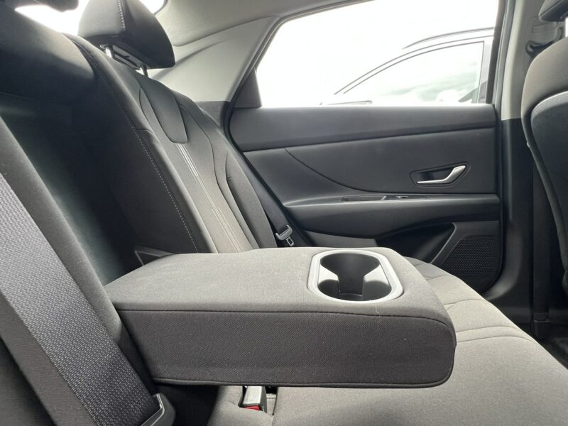 Hyundai Elantra 1.6MPI 123KM Smart + Tech Gwarancja 2027 FV23% VII (2021-)