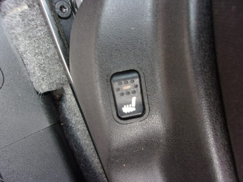 Fiat Doblo Klimatronic, Ele szyby 4x, Ele lusterka, Podgrz. fotele Hak holowniczy II (2009-)