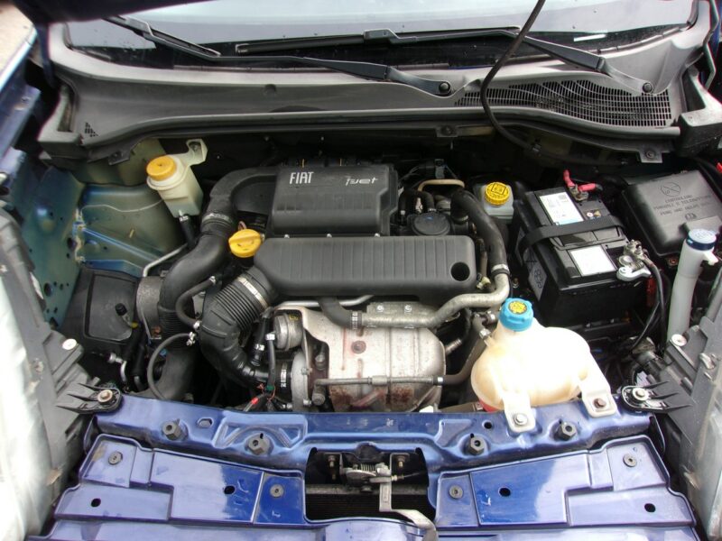 Fiat Doblo Klimatronic, Ele szyby 4x, Ele lusterka, Podgrz. fotele Hak holowniczy II (2009-)