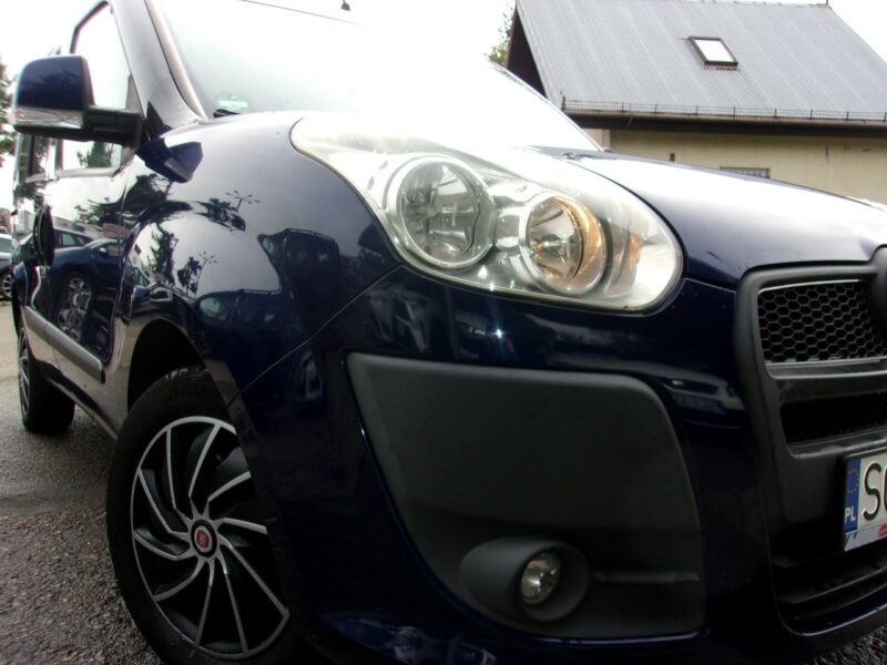 Fiat Doblo Klimatronic, Ele szyby 4x, Ele lusterka, Podgrz. fotele Hak holowniczy II (2009-)