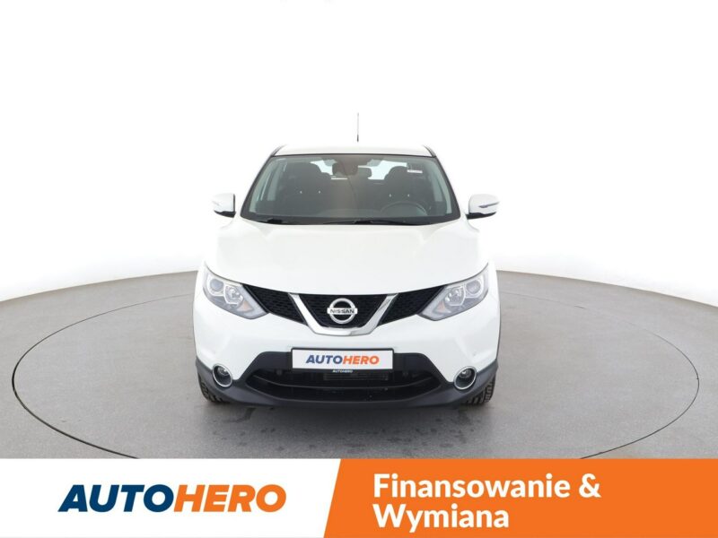 Nissan Qashqai automat navi klima auto grzane fotele kamera i czujniki parkowania II (2013-2021)