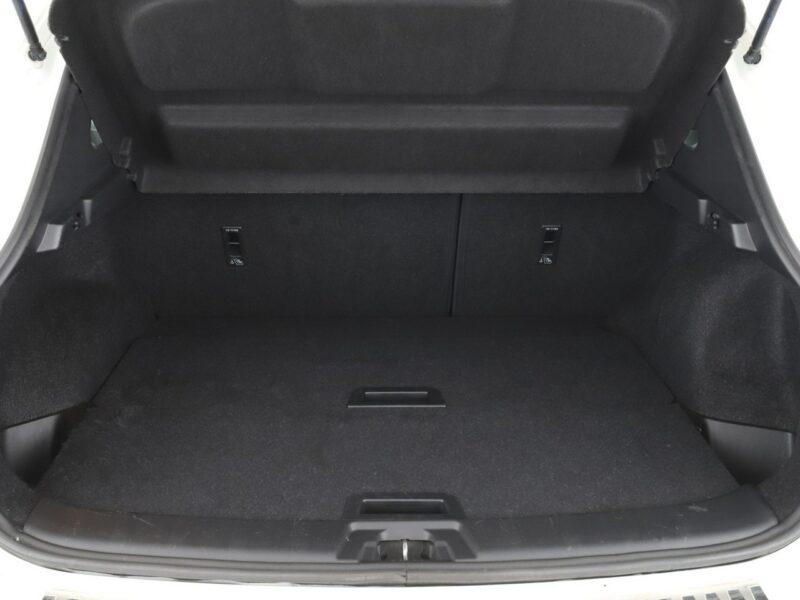 Nissan Qashqai automat navi klima auto grzane fotele kamera i czujniki parkowania II (2013-2021)