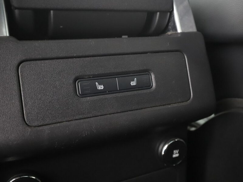 Land Rover Discovery FV23 AWD Landmark Edt 7os. Virtual ACC Navi Grzana Skóra Meridian LED V (2017-)