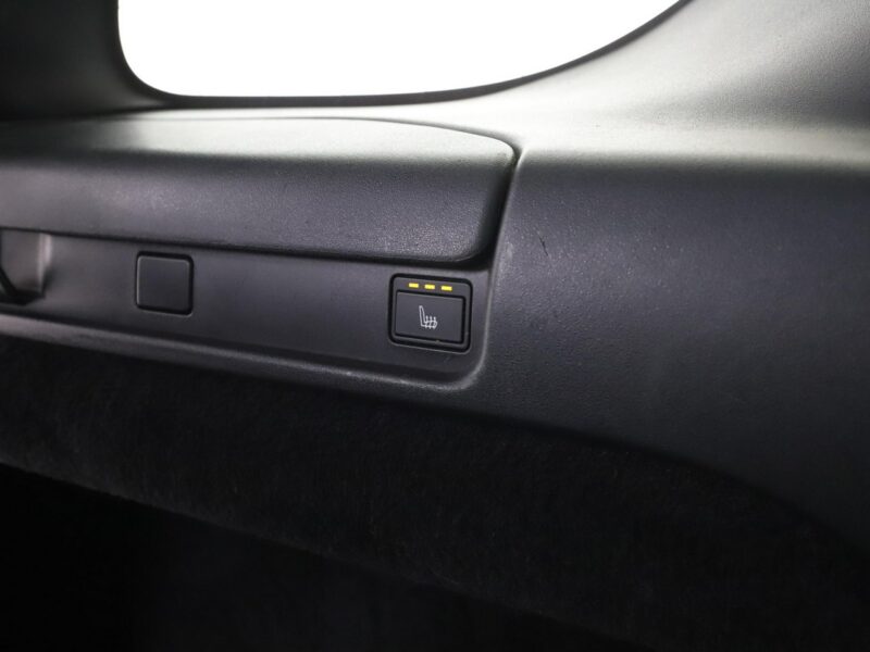 Land Rover Discovery FV23 AWD Landmark Edt 7os. Virtual ACC Navi Grzana Skóra Meridian LED V (2017-)
