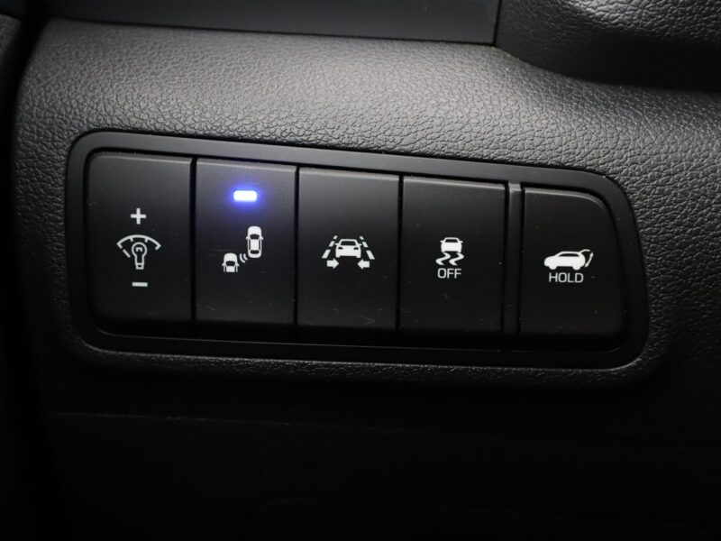 Hyundai Tucson 4x4 automat full LED skóra panorama navi klima auto gzrane fotele i ki III (2015-2020)