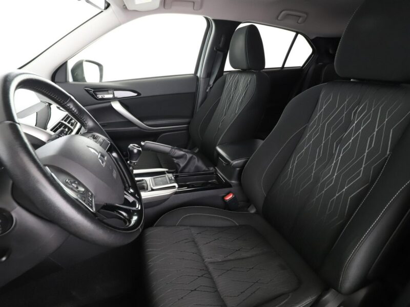 Mitsubishi Eclipse Cross klima auto grzane fotele i kanapa kamera i czujniki parkowania VI (2018-)
