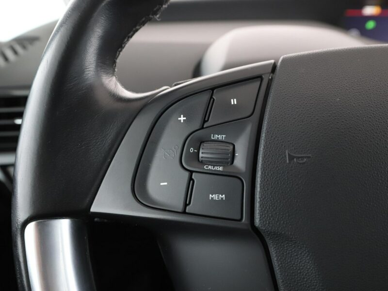 Citroen C4 Grand Picasso 7 osób Automatyczna klimatyzacja Elektryczne szyby Bluetooth II (2013-)