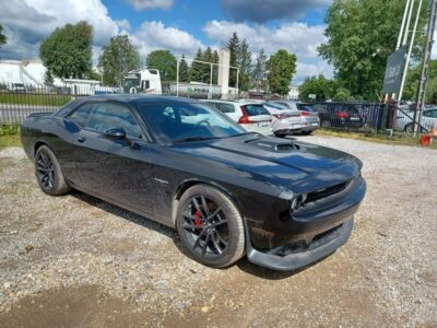 Dodge Challenger III (2008-)