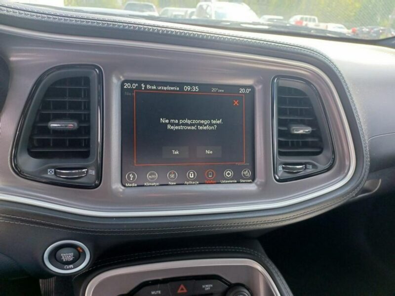 Dodge Challenger III (2008-)