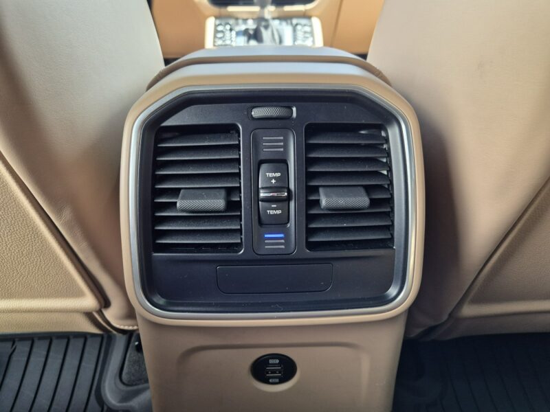 Porsche Macan 2.0 245KM. Panorama. Pakiet skórzany. Wentylacja. Gwarancja 10.2025. I (2014-)