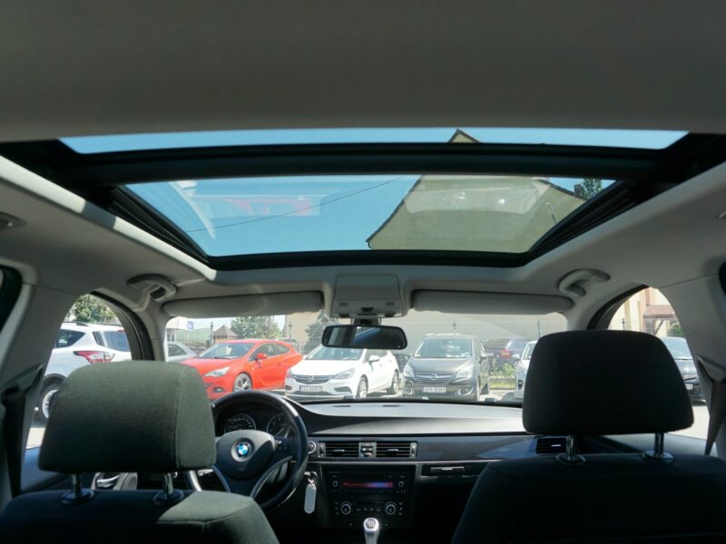 BMW 318 zarejestrowany, ubezpieczony E90 (2005-2012)