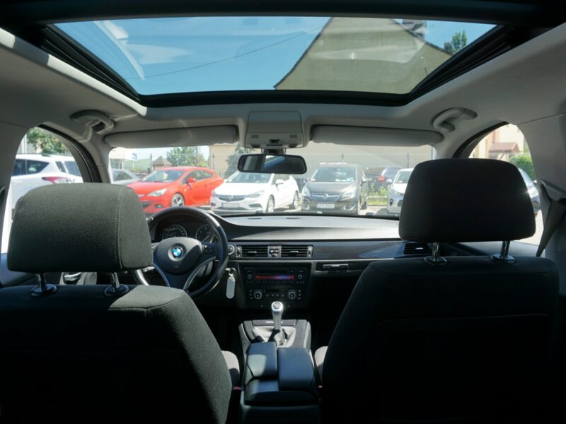 BMW 318 zarejestrowany, ubezpieczony E90 (2005-2012)