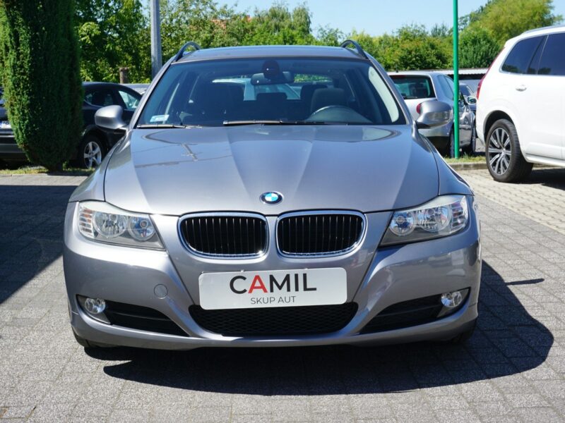BMW 318 zarejestrowany, ubezpieczony E90 (2005-2012)