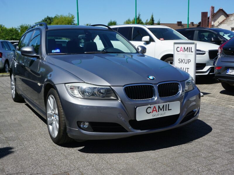BMW 318 zarejestrowany, ubezpieczony E90 (2005-2012)