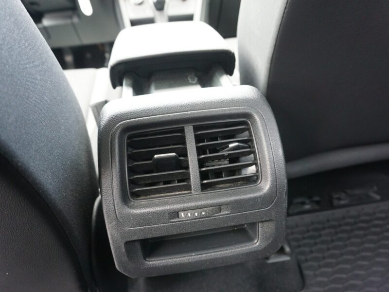 Volkswagen Touran polski salon III (2015-)