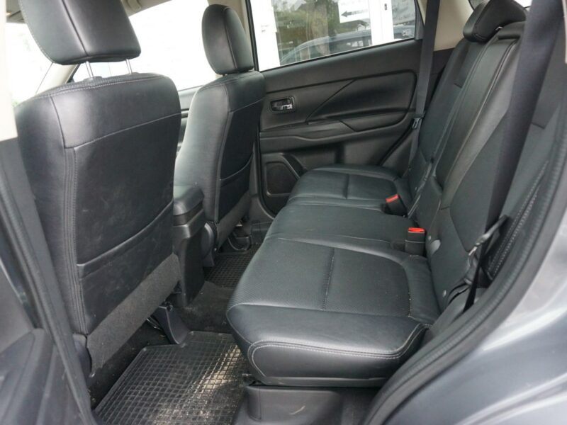 Mitsubishi Outlander polski salon, I właściciel III (2012-)