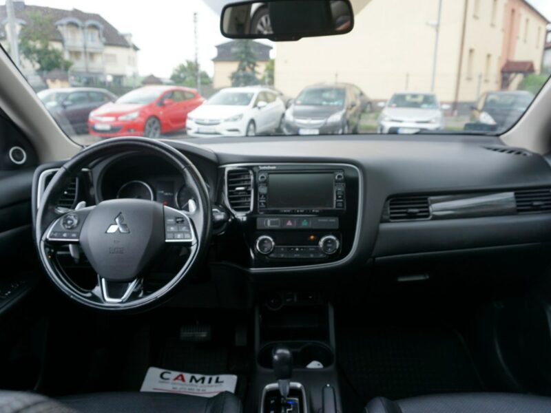 Mitsubishi Outlander polski salon, I właściciel III (2012-)