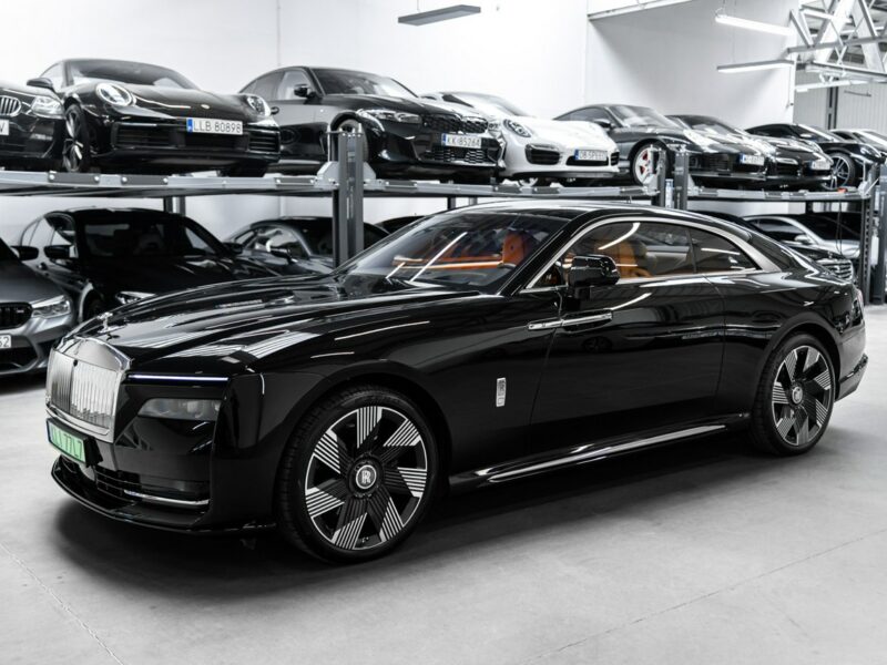 Rolls-Royce Spectre Bezwypadkowy. Launch Package. Bespoke. Black Diamond. Gwarancja.