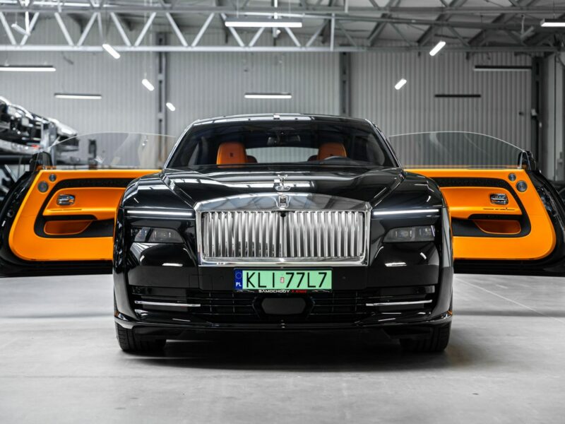 Rolls-Royce Spectre Bezwypadkowy. Launch Package. Bespoke. Black Diamond. Gwarancja.