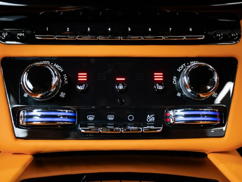 Rolls-Royce Spectre Bezwypadkowy. Launch Package. Bespoke. Black Diamond. Gwarancja.