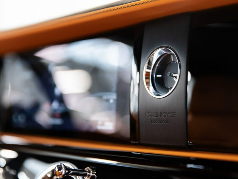 Rolls-Royce Spectre Bezwypadkowy. Launch Package. Bespoke. Black Diamond. Gwarancja.