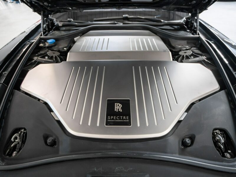 Rolls-Royce Spectre Bezwypadkowy. Launch Package. Bespoke. Black Diamond. Gwarancja.
