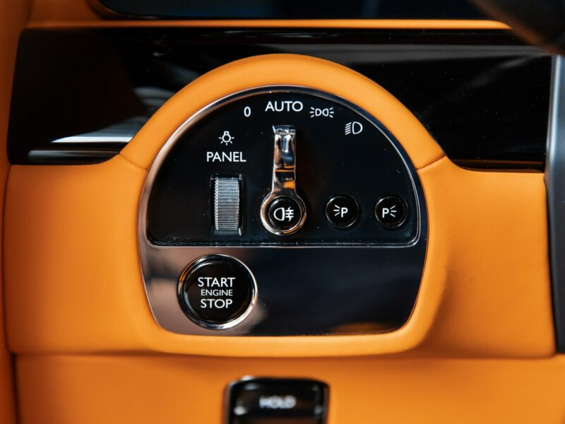 Rolls-Royce Spectre Bezwypadkowy. Launch Package. Bespoke. Black Diamond. Gwarancja.