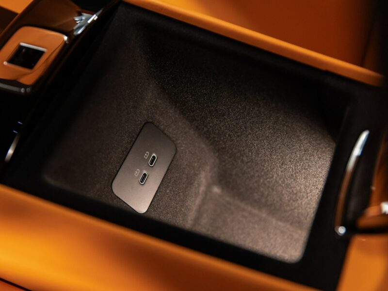 Rolls-Royce Spectre Bezwypadkowy. Launch Package. Bespoke. Black Diamond. Gwarancja.
