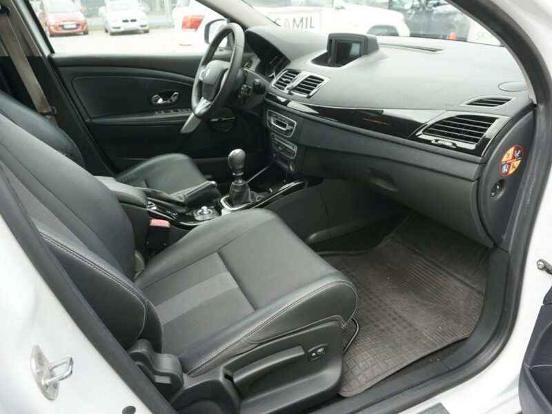 Renault Megane zarejestrowany, ubezpieczony III (2008-2016)
