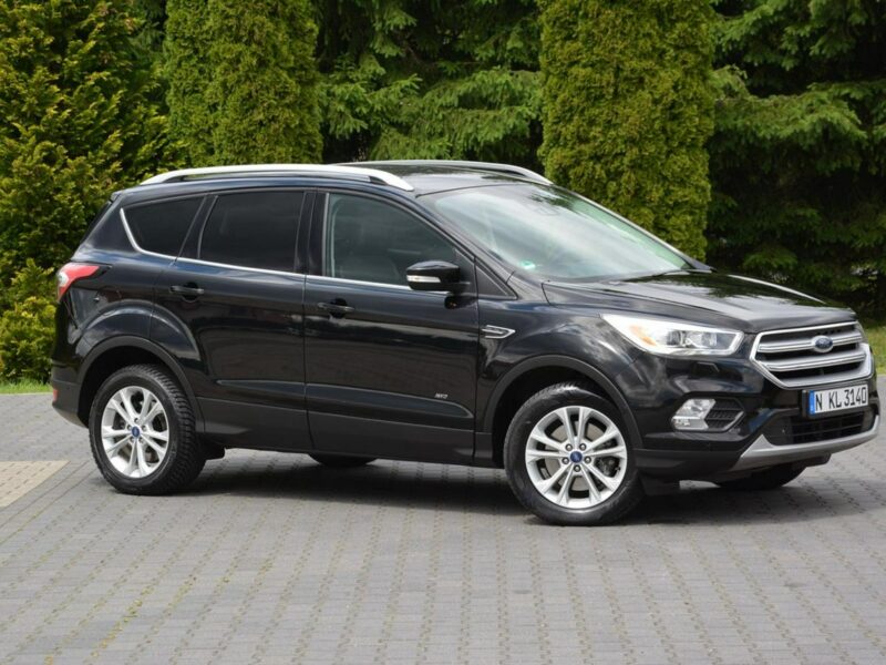 Ford Kuga Titanium 4WD Ledy Bi-xenon Skóry Navi Kamera Park Assist el.klapa II (2012-)