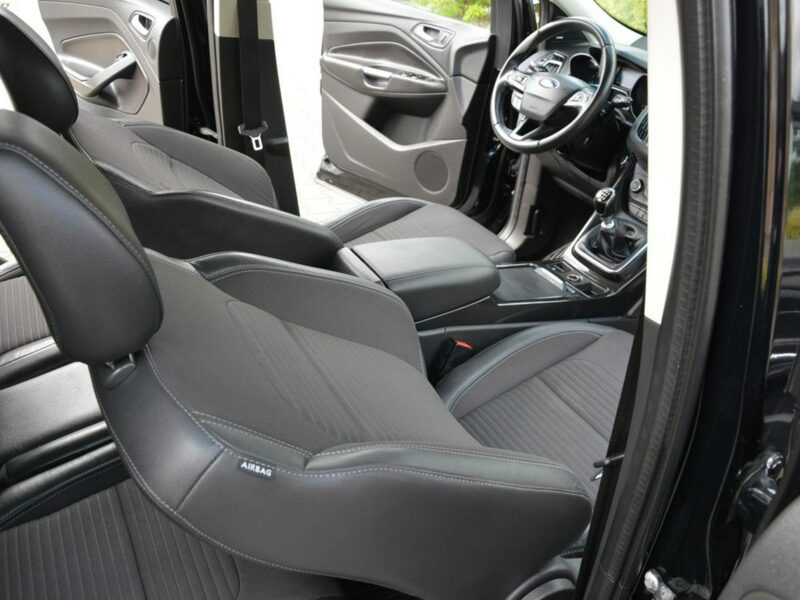 Ford Kuga Titanium 4WD Ledy Bi-xenon Skóry Navi Kamera Park Assist el.klapa II (2012-)