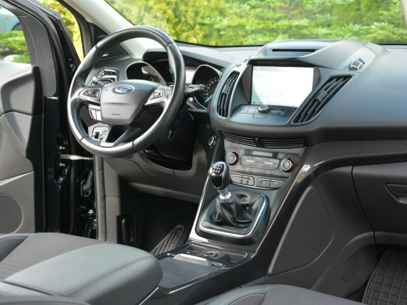 Ford Kuga Titanium 4WD Ledy Bi-xenon Skóry Navi Kamera Park Assist el.klapa II (2012-)