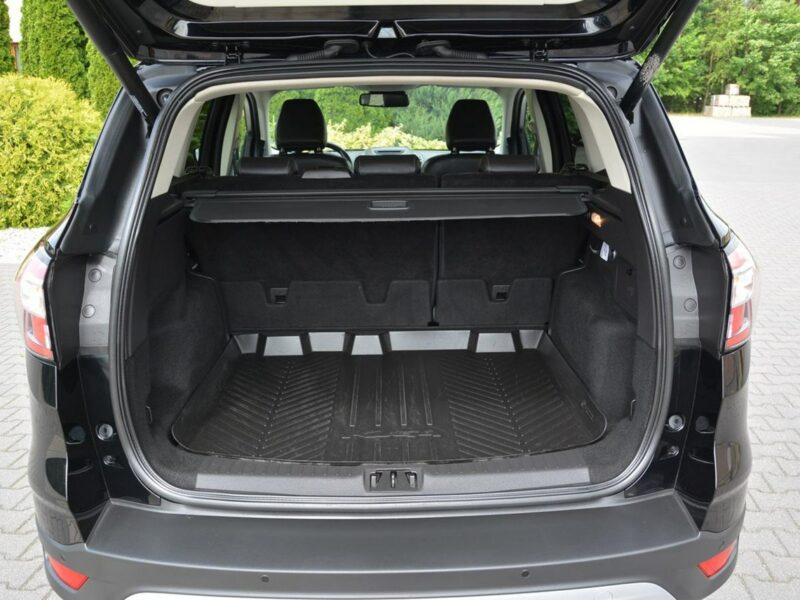 Ford Kuga Titanium 4WD Ledy Bi-xenon Skóry Navi Kamera Park Assist el.klapa II (2012-)