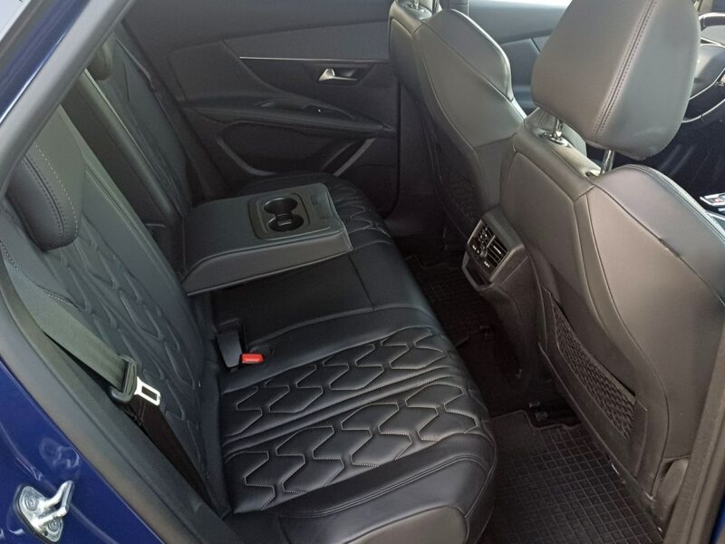 Peugeot 3008 1.6 Plug-in Hybrid wersja GT-Line Pełne wyposażenie II (2016-)