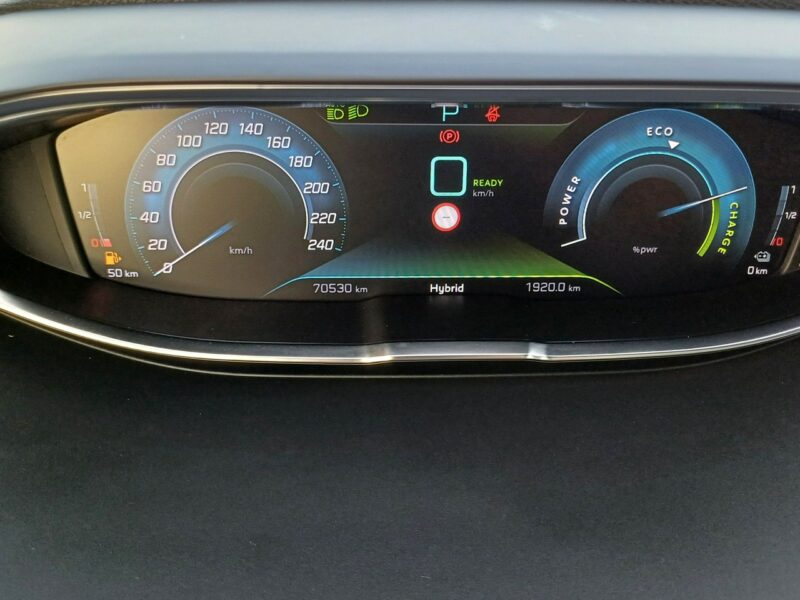 Peugeot 3008 1.6 Plug-in Hybrid wersja GT-Line Pełne wyposażenie II (2016-)