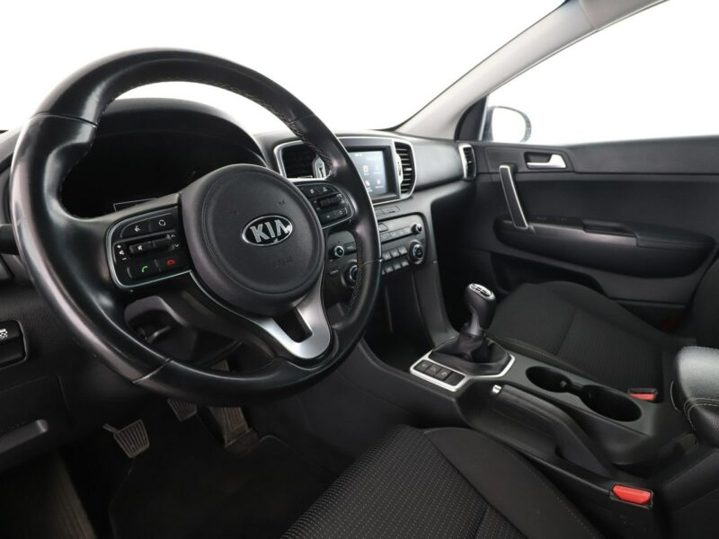Kia Sportage navi klima auto kamera i czujniki parkowania hak IV (2016-2021)